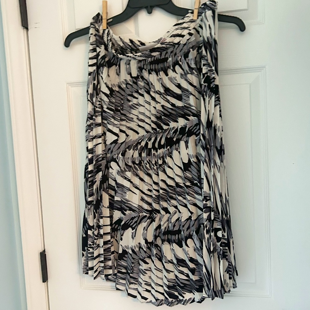Joanna Plus Abstract Monochrome Skirt Woman's Size 1X Three Quarter Length